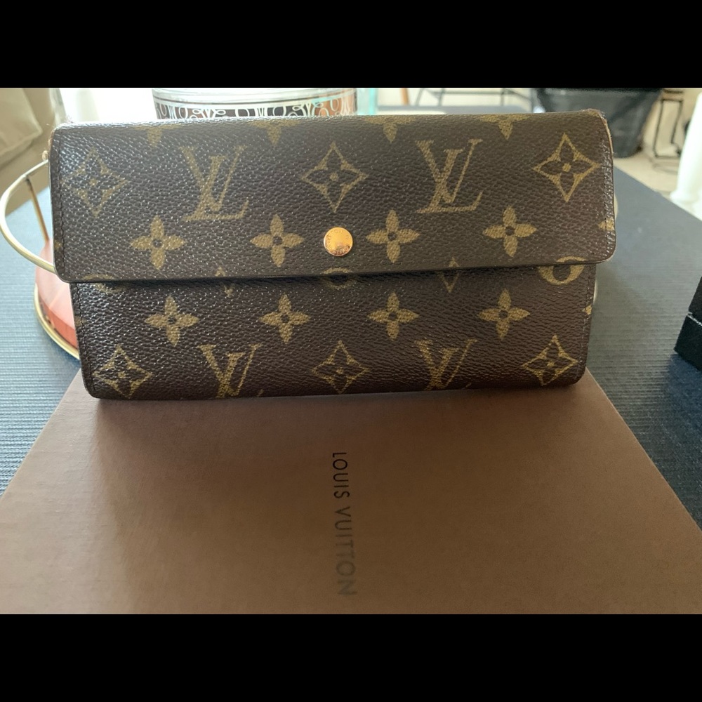 💯 Authentic Monogram wallet-Used - Picture 7 of 8
